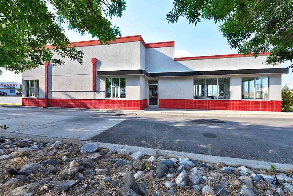 Former Dairy Queen Building : 2850 N Montana Ave, Helena, MT 59601